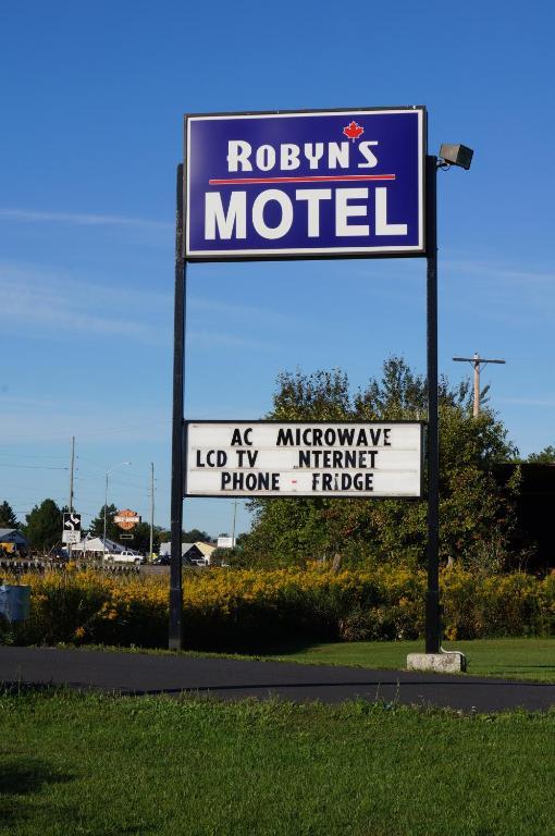 Robyn'S Motel Peterborough Esterno foto