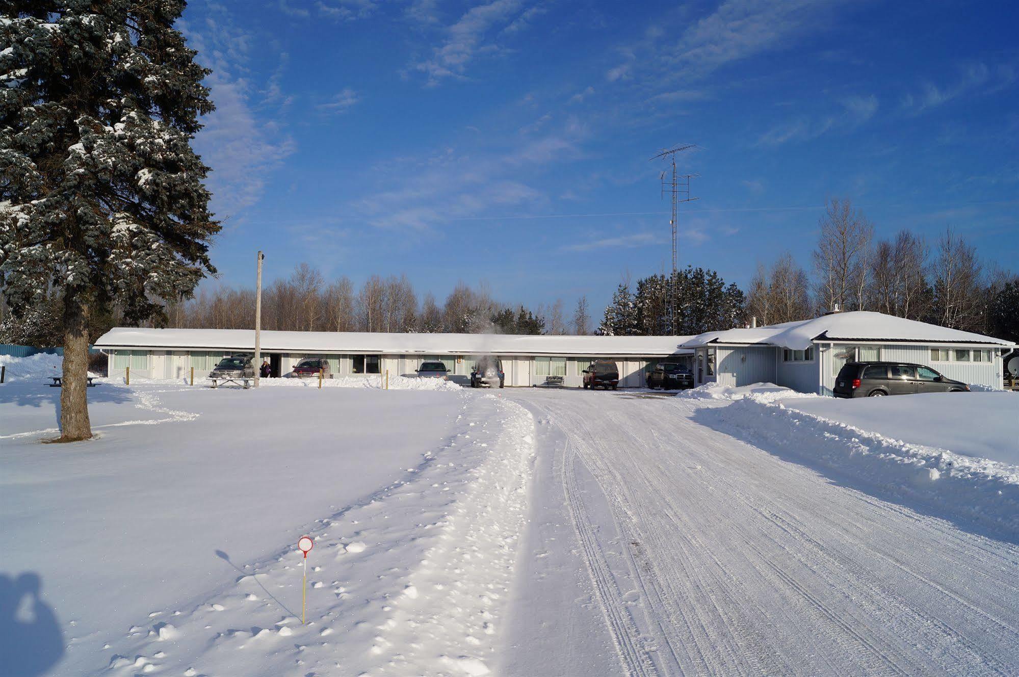 Robyn'S Motel Peterborough Esterno foto